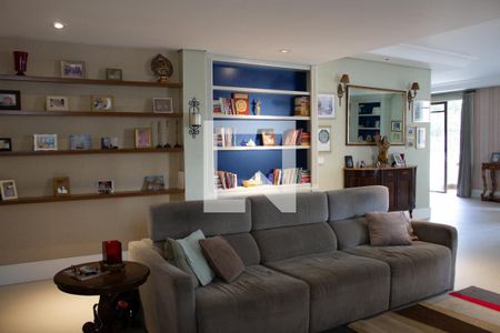 Sala de apartamento à venda com 3 quartos, 267m² em Higienópolis, São Paulo