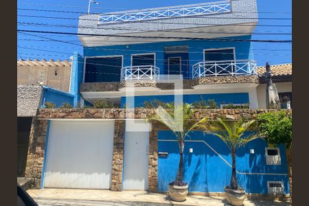 Fachada de casa à venda com 3 quartos, 450m² em Jardim Guanabara, Rio de Janeiro