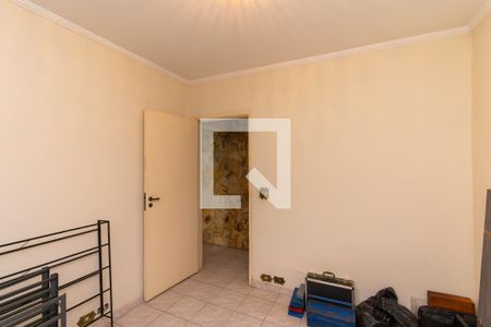 Quarto 2 de casa à venda com 6 quartos, 400m² em Vila Lucia, São Paulo
