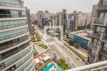 Vista da Rua de apartamento para alugar com 1 quarto, 38m² em Vila Nova Conceição, São Paulo
