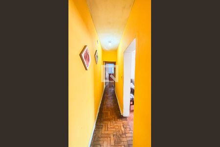 Corredor de casa à venda com 4 quartos, 300m² em Jardim Irene, Santo André