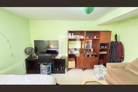 Casa 2 - Sala/Quarto de casa à venda com 4 quartos, 300m² em Jardim Irene, Santo André