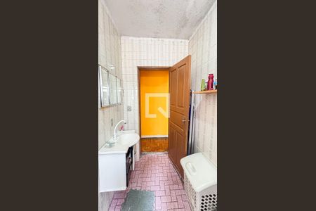 Banheiro de casa à venda com 4 quartos, 300m² em Jardim Irene, Santo André