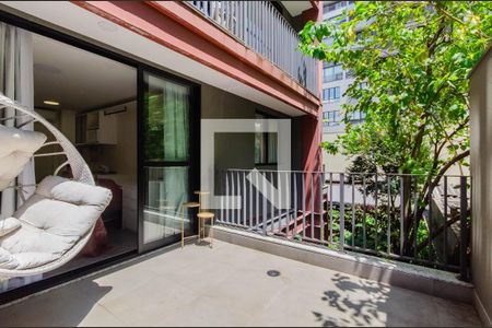 Varanda de kitnet/studio à venda com 1 quarto, 32m² em Vila Mariana, São Paulo