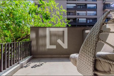 Varanda de kitnet/studio à venda com 1 quarto, 32m² em Vila Mariana, São Paulo