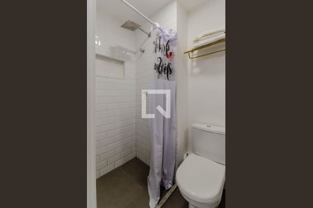 Banheiro de kitnet/studio para alugar com 1 quarto, 32m² em Vila Mariana, São Paulo