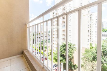 Sacada de apartamento à venda com 2 quartos, 63m² em Jardim Tupanci, Barueri
