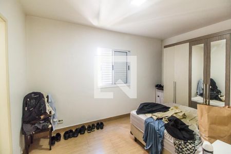 Suíte de apartamento para alugar com 2 quartos, 63m² em Jardim Tupanci, Barueri
