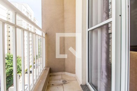 Sacada de apartamento à venda com 2 quartos, 63m² em Jardim Tupanci, Barueri