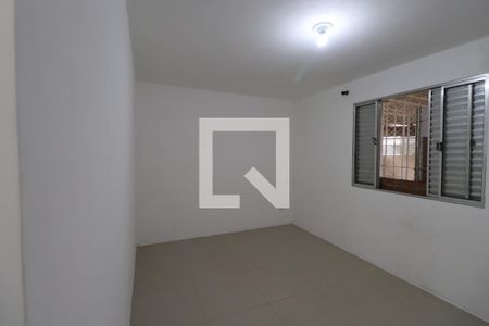 Quarto 1 de casa para alugar com 2 quartos, 150m² em Chácara Califórnia, São Paulo