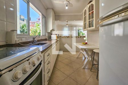 Cozinha de apartamento para alugar com 3 quartos, 110m² em Balneario Cidade Atlantica, Guarujá