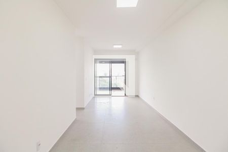 Sala  de apartamento para alugar com 3 quartos, 70m² em Vila Esperança, São Paulo