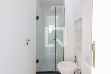 Banheiro de apartamento para alugar com 2 quartos, 34m² em Vila Gomes, São Paulo