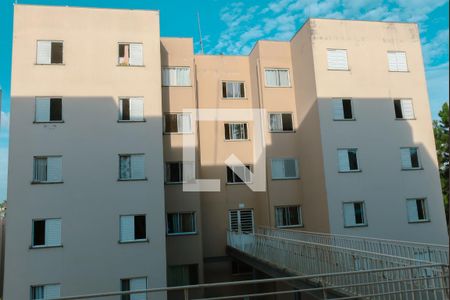 Fachada de apartamento para alugar com 2 quartos, 50m² em Jardim Arco-iris, Cotia