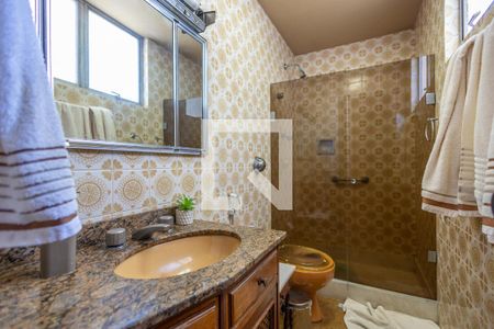Banheiro Suite de apartamento à venda com 3 quartos, 130m² em Tijuca, Rio de Janeiro