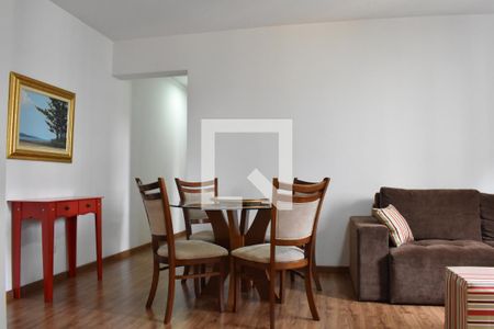 Sala de apartamento para alugar com 2 quartos, 62m² em Centro, Curitiba