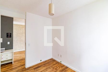 Quarto 02 de apartamento para alugar com 2 quartos, 45m² em Parque Ipe, São Paulo