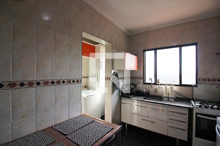 Cozinha e Área de Serviço de apartamento à venda com 2 quartos, 140m² em Vila Mussolini, São Bernardo do Campo