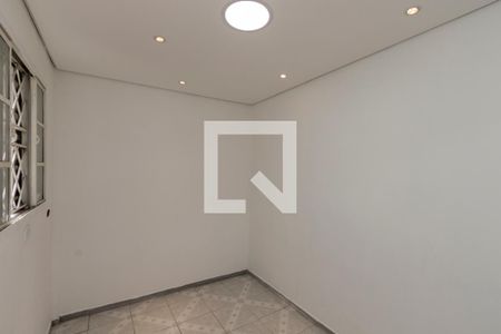 Quarto 2 de casa para alugar com 2 quartos, 80m² em Jardim São Luís, São Paulo