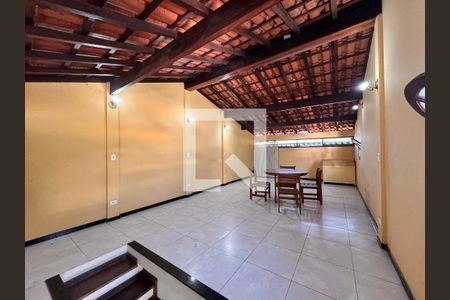 Sótão de casa para alugar com 3 quartos, 350m² em Vila Eldízia, Santo André