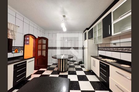Cozinha de casa para alugar com 3 quartos, 350m² em Vila Eldízia, Santo André