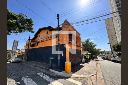 Fachada de casa para alugar com 3 quartos, 350m² em Vila Eldízia, Santo André