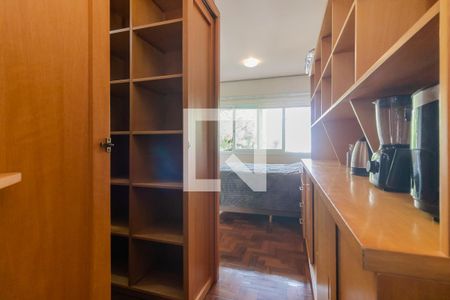 Corredor de kitnet/studio à venda com 1 quarto, 31m² em Cidade Baixa, Porto Alegre