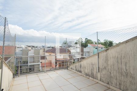 Varanda do sótão de casa para alugar com 3 quartos, 220m² em Hípica, Porto Alegre