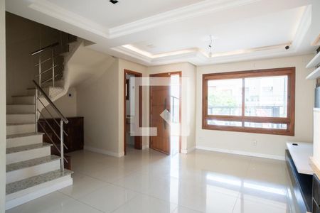 Sala de casa à venda com 3 quartos, 220m² em Hípica, Porto Alegre