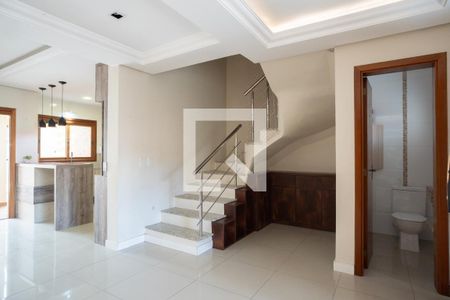 Sala de casa à venda com 3 quartos, 220m² em Hípica, Porto Alegre