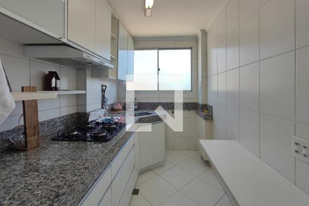 Cozinha de apartamento à venda com 3 quartos, 70m² em Vila São Bento, Campinas