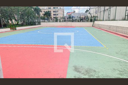 Quadra de apartamento à venda com 3 quartos, 77m² em Campestre, Santo André