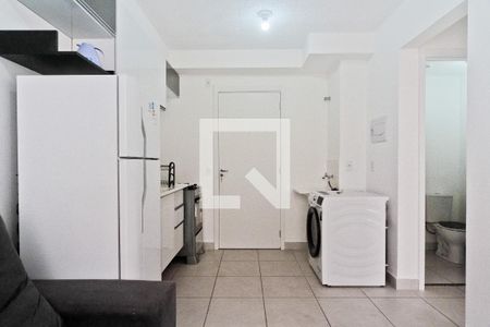 Sala de apartamento para alugar com 2 quartos, 34m² em Piqueri, São Paulo