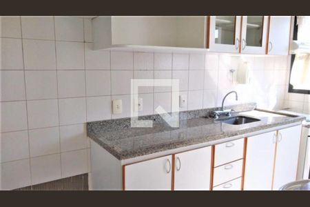 Apartamento à venda com 2 quartos, 56m² em Moema, São Paulo