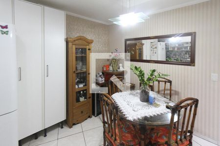 Cozinha casa 02 de casa à venda com 2 quartos, 176m² em Vila Ema, São Paulo