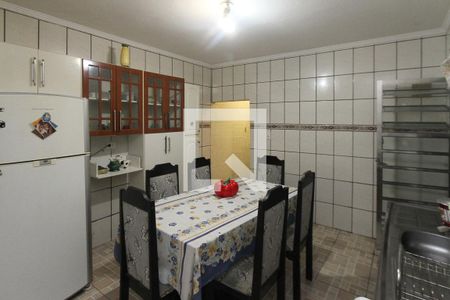 Cozinha de casa à venda com 2 quartos, 176m² em Vila Ema, São Paulo