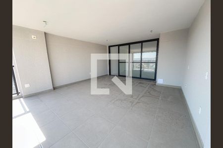 Sala de apartamento à venda com 3 quartos, 132m² em Vila Romana, São Paulo
