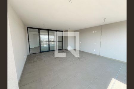 Sala de apartamento à venda com 3 quartos, 132m² em Vila Romana, São Paulo
