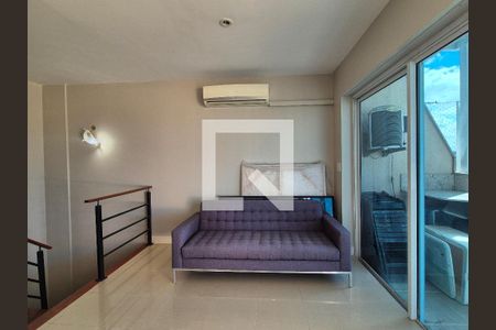 Sala 2 de apartamento à venda com 3 quartos, 220m² em Barra da Tijuca, Rio de Janeiro