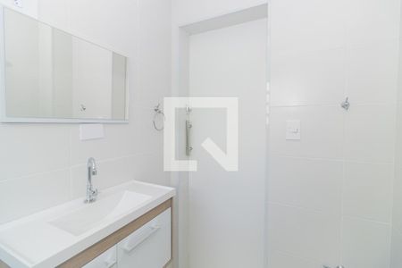 Banheiro de kitnet/studio para alugar com 1 quarto, 30m² em Aclimação, São Paulo