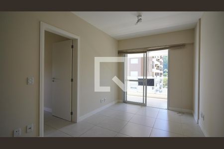 Sala de apartamento para alugar com 3 quartos, 84m² em Itacorubi, Florianópolis