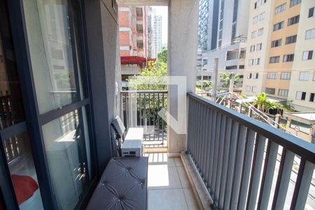 Varanda de kitnet/studio para alugar com 1 quarto, 22m² em Jardim das Acacias, São Paulo