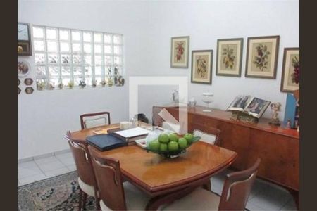 Casa à venda com 2 quartos, 100m² em Campo Belo, São Paulo