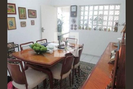 Casa à venda com 2 quartos, 100m² em Campo Belo, São Paulo