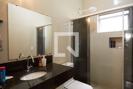 Casa à venda com 175m², 3 quartos e 3 vagasBanheiro