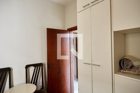 Casa à venda com 175m², 3 quartos e 3 vagasQuarto de Serviço