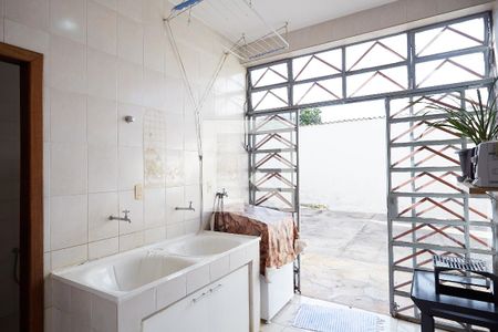 Casa à venda com 175m², 3 quartos e 3 vagasÁrea de Serviço