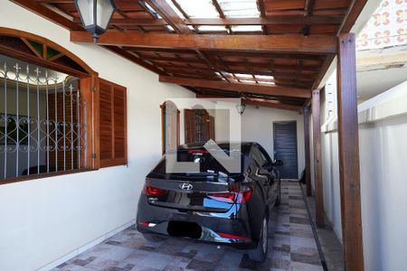 Casa à venda com 175m², 3 quartos e 3 vagasGaragem