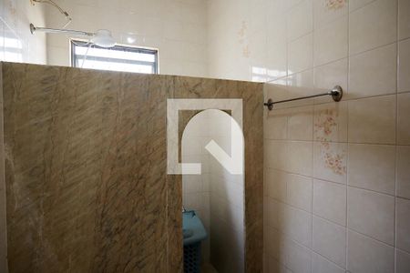 Casa à venda com 175m², 3 quartos e 3 vagasBanheiro de Serviço
