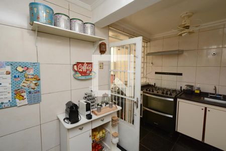 Cozinha de casa à venda com 3 quartos, 220m² em Vila Campo Grande, São Paulo